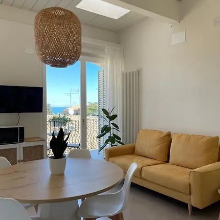 Residenze Aimone Апартаменты Васто