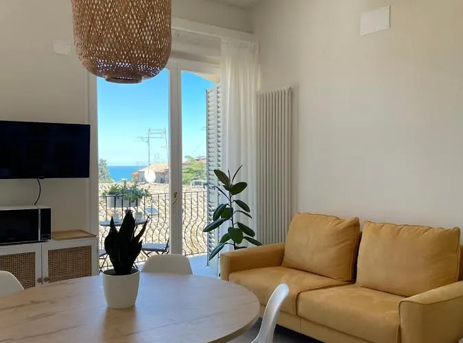 Residenze Aimone Апартаменты Васто