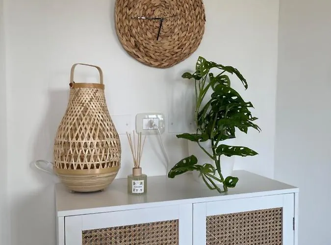 Residenze Aimone * Васто