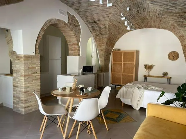 Residenze Aimone Апартаменты Васто