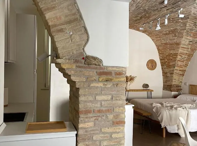 Residenze Aimone Васто